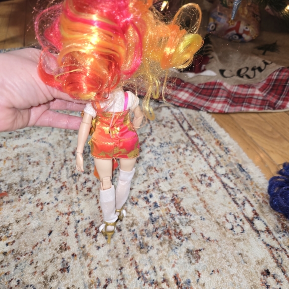 Rainbow Fashion Dolls Set Of 4 - Multicolor - Picture 7 of 13